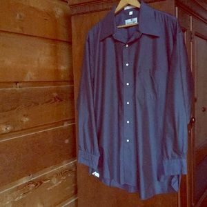 Etienne Aigner Men’s iridescent dress shirt